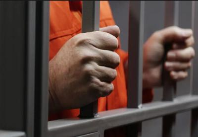 Dois presos com 59 comprimidos de ecstasy em Guaxup�