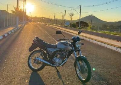 Trabalhador tem a moto furtada no Jardim Guaxup�