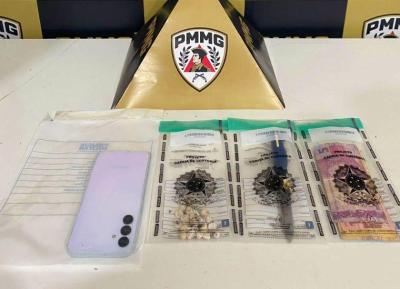 Homem de 27 anos � detido por tr�fico de drogas em Guaxup�