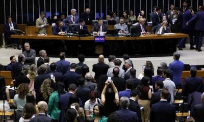 Senado prev� vota��o da PEC que prop�e o fim da escala 6x1 na pr�xima quarta-feira