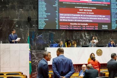 Governador projeta d�ficit de R$ 10,5 bilh�es em or�amento do Estado