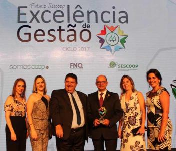 Cooxup ganha trofu de Prata no Prmio Sescoop Excelncia de Gesto