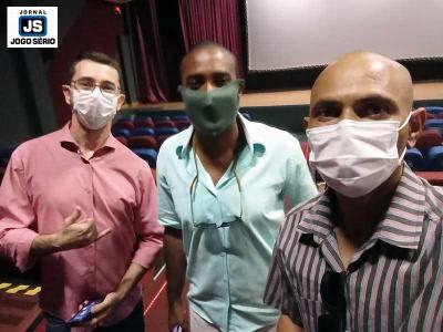 Com duas dcadas de histria, Cine 14 Bis resiste bravamente aos percalos impostos pela pandemia